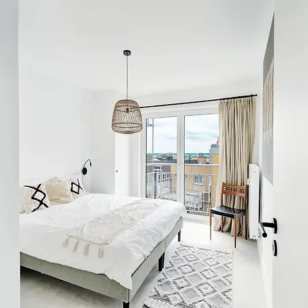 Renovated In Knokke-heist With Views Heulebrug