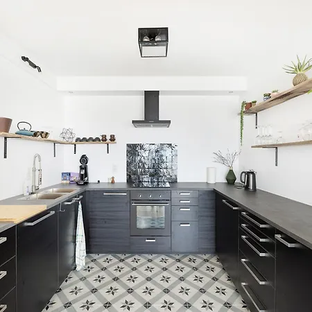 Renovated In Knokke-heist With Views Heulebrug