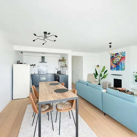 Renovated In Knokke-heist With Views *