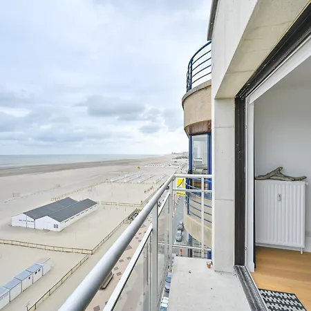 Renovated In Knokke-heist With Views * Heulebrug