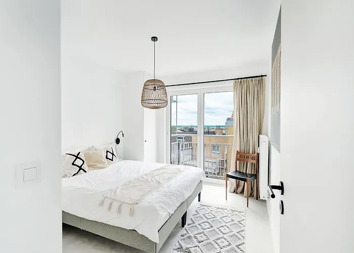 Renovated In Knokke-heist With Views Heulebrug