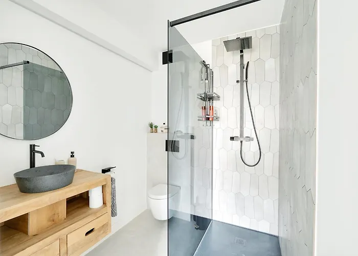 Renovated In Knokke-heist With Views Διαμέρισμα Heulebrug