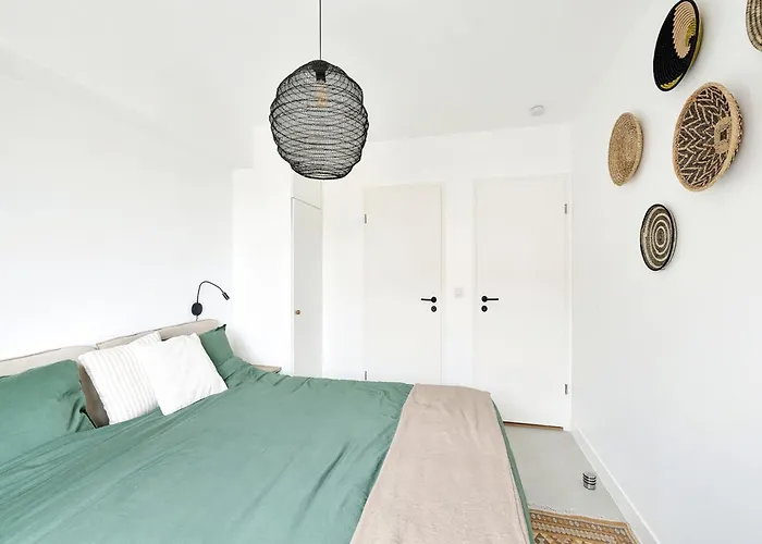 Renovated In Knokke-heist With Views Διαμέρισμα Heulebrug