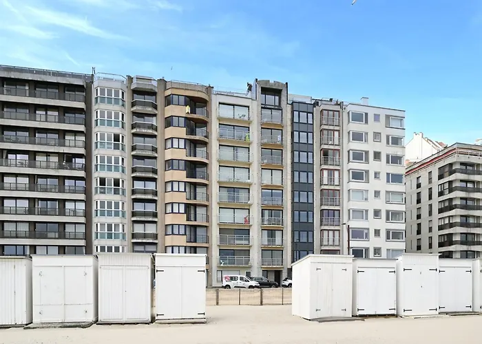 Διαμέρισμα Renovated In Knokke-heist With Views